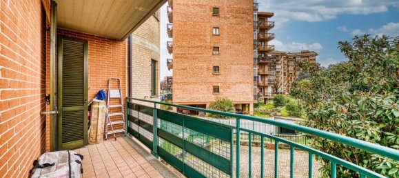 Квартира с 3 комнатами в Грульяско, Италия № 36050 17