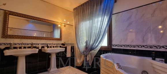 11 rooms Penthouse in Ventimiglia, Italy No. 151134 24