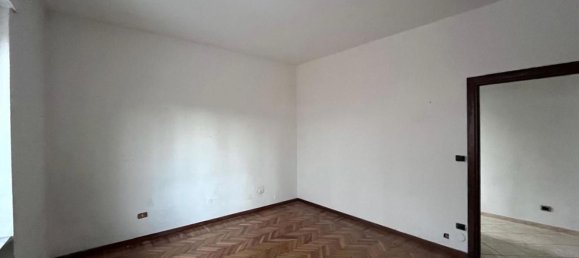 3غرفة شقة في Turin, Italy رقم 268010 22