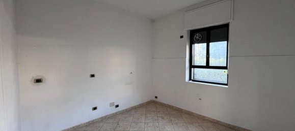 3غرفة شقة في Turin, Italy رقم 268010 18