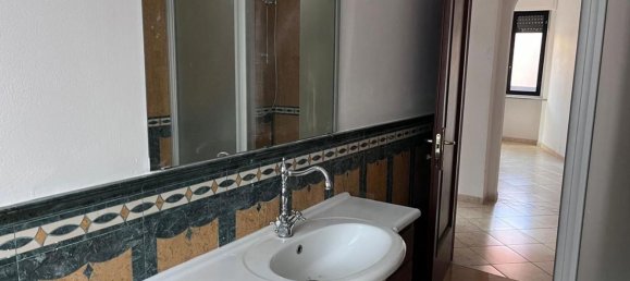 3غرفة شقة في Turin, Italy رقم 268010 2