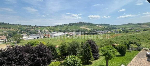 4 bedrooms Villa in Canelli, Italy No. 104422 15