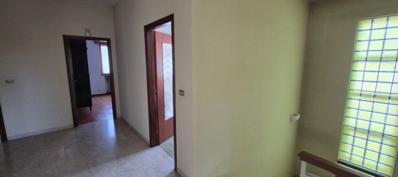 Вилла с 7 комнатами в Леньяго, Италия № 260488 34