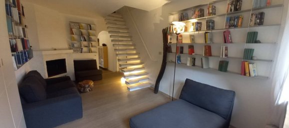 2 Schlafzimmer Haus in Moncalieri, Italy, Nr. 65350 5