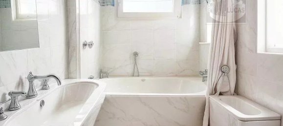 4 bedrooms Apartment in Fontenay-sous-Bois, France No. 165657 7