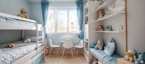 4 bedrooms Apartment in Fontenay-sous-Bois, France No. 165657 4