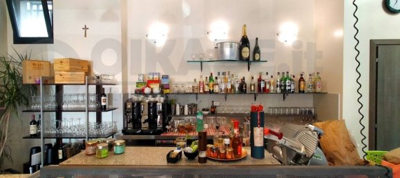 2 rooms Commercial property in Cagliari, Italy No. 292459 5