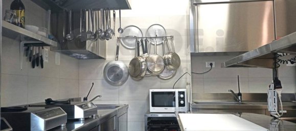 2 rooms Commercial property in Cagliari, Italy No. 292459 7