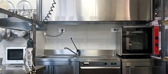 2 rooms Commercial property in Cagliari, Italy No. 292459 9