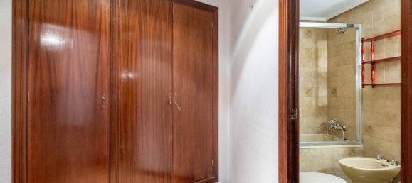 4 غرف نوم شقة في Zaragoza, Spain رقم 65194 5