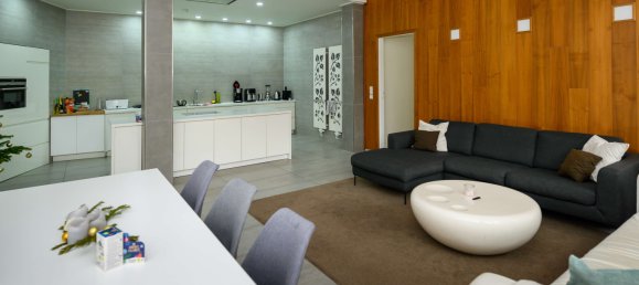 Apartamento de 6 dormitorios en Stuttgart, Germany No. 296356 5