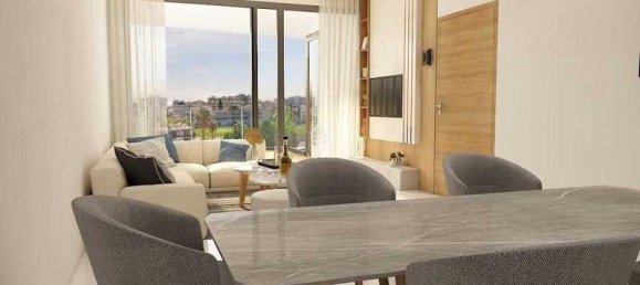 2 bedrooms Apartment in Germasogeia, Cyprus No. 19382 8