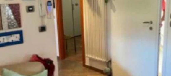 3-salle Appartement à Castelfranco Emilia, Italy No. 99643 2