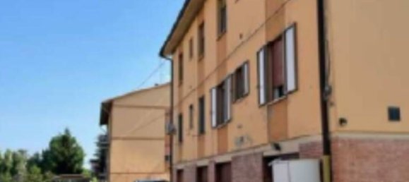 3-salle Appartement à Castelfranco Emilia, Italy No. 99643 7