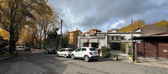 160m² Commercial property in Genzano di Roma, Italy No. 88314 11
