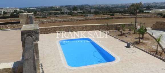 3 bedrooms House in Zabbar, Malta No. 6279 11