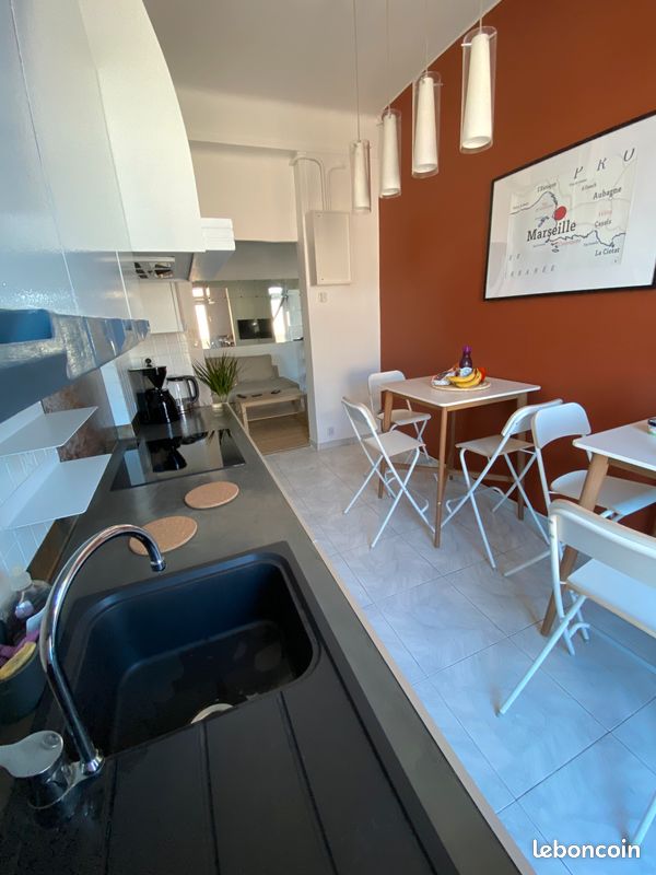 3 Schlafzimmer Wohnung in Marseille, France, Nr. 316177