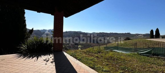 2 Schlafzimmer Villa in Canale, Italy, Nr. 77280 8