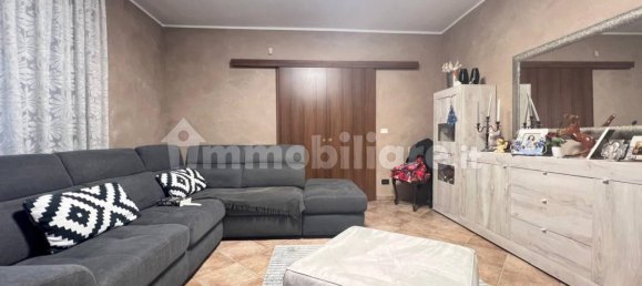 2 Schlafzimmer Villa in Canale, Italy, Nr. 77280 20