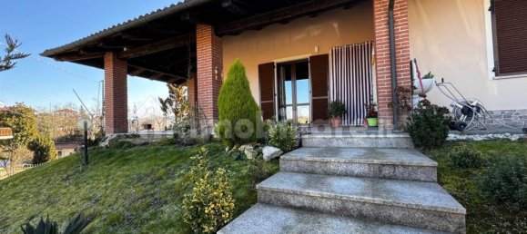 2 Schlafzimmer Villa in Canale, Italy, Nr. 77280 6