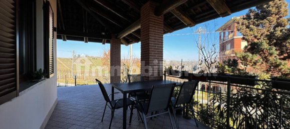 2 Schlafzimmer Villa in Canale, Italy, Nr. 77280 9