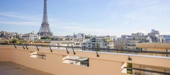 2 bedrooms Apartment in Paris, France No. 167819 3
