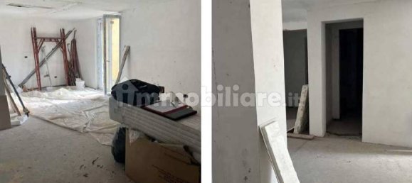 Квартира с 2 спальнями в Милан, Италия № 260232 4