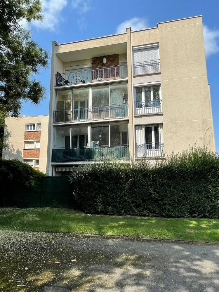 2 Schlafzimmer Wohnung in Maurepas, France, Nr. 326548