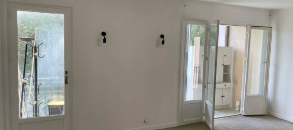 2 Schlafzimmer Wohnung in Maurepas, France, Nr. 326548 4