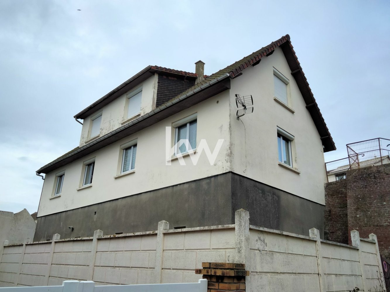 Дом с 5 спальнями в О, Франция № 68564