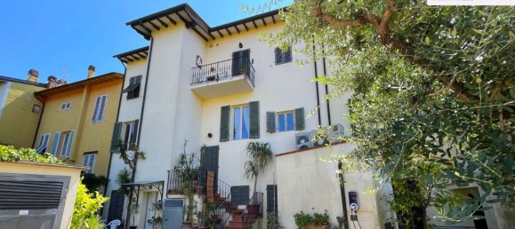 7 rooms House in Santa Croce sull'Arno, Italy No. 303766 29