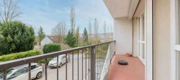 3-salle Appartement à Malzéville, France No. 158940 2