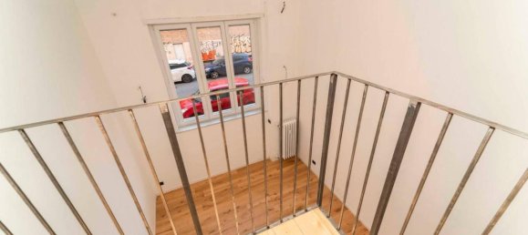 3 rooms Apartment in Turin, Italy No. 30949 10