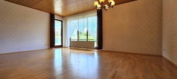 Таунхаус с 4 комнатами в Нюрнбергер-Ланд, Германия № 276424 3