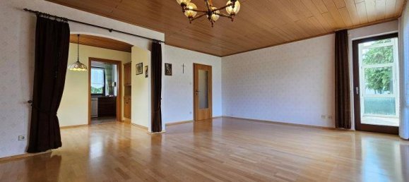 Таунхаус с 4 комнатами в Нюрнбергер-Ланд, Германия № 276424 4