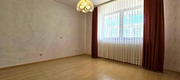 Таунхаус с 4 комнатами в Нюрнбергер-Ланд, Германия № 276424 7