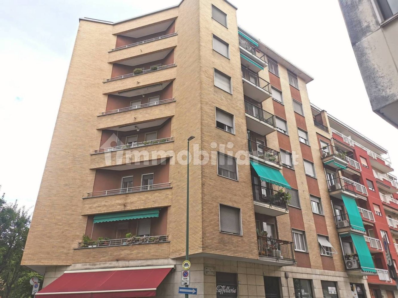 Квартира с 1 спальней в Сесто Сан Джованни, Италия № 275184