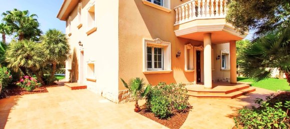 6 bedrooms Villa in Cabo Roig, Spain No. 4851 10