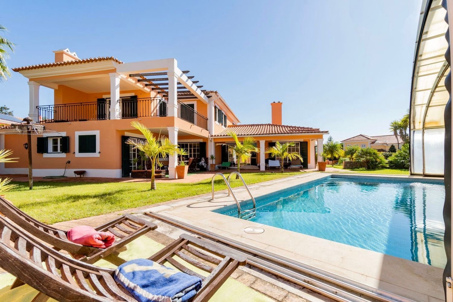 Дом с 6 спальнями в Синтра, Португалия № 129016