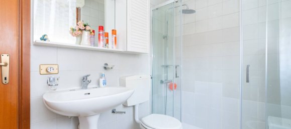 Квартира с 4 комнатами в Риволи, Италия № 18400 7