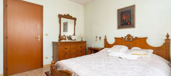 Квартира с 4 комнатами в Риволи, Италия № 18400 5