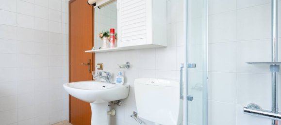 Квартира с 4 комнатами в Риволи, Италия № 18400 8