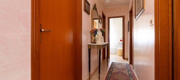 Квартира с 4 комнатами в Риволи, Италия № 18400 21