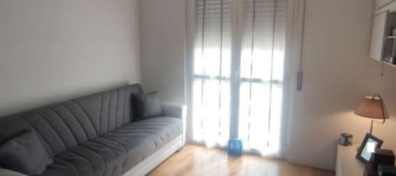 2 rooms Apartment in Garbagnate Milanese, Italy No. 6924 3