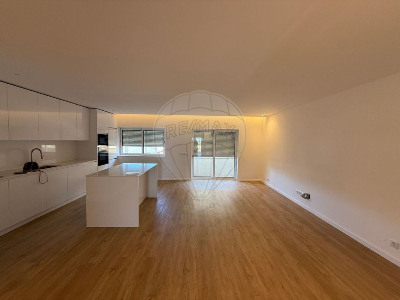 Квартира с 2 спальнями в Вила ду Конди, Португалия № 214875