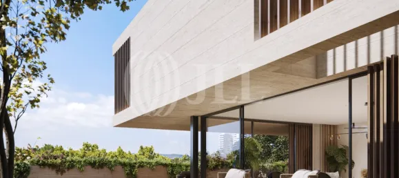 Land in Lisbon, Portugal No. 59228 9