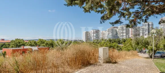 Land in Lisbon, Portugal No. 59228 32