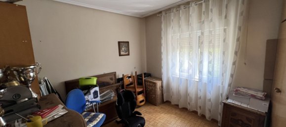 3 bedrooms House in Aviles, Spain No. 165400 12