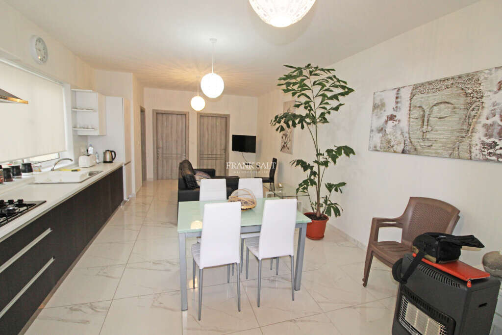 2 bedrooms Penthouse in Marsaskala, Malta No. 6333