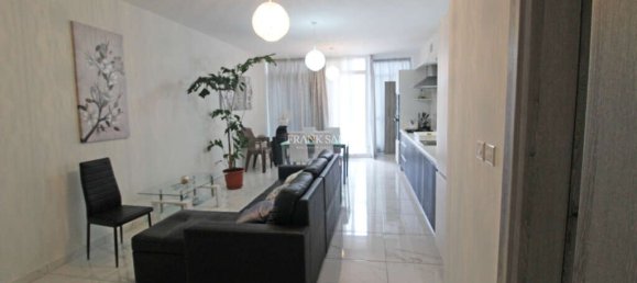 2 bedrooms Penthouse in Marsaskala, Malta No. 6333 5